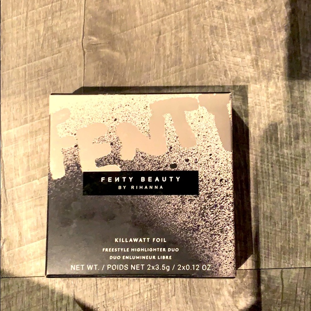 New never opened fenty highlighter